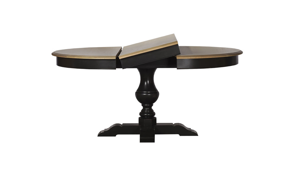 Стол обеденный