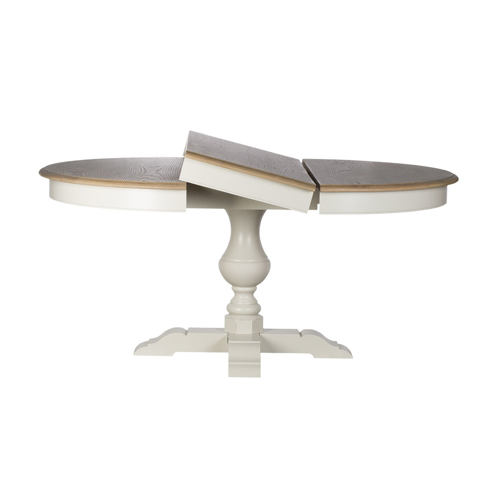 Стол обеденный