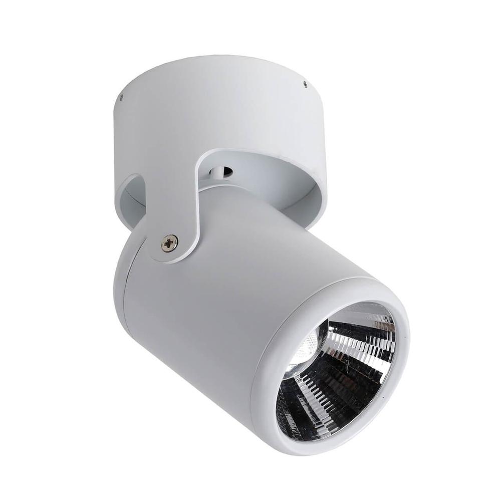 PROJECTOR