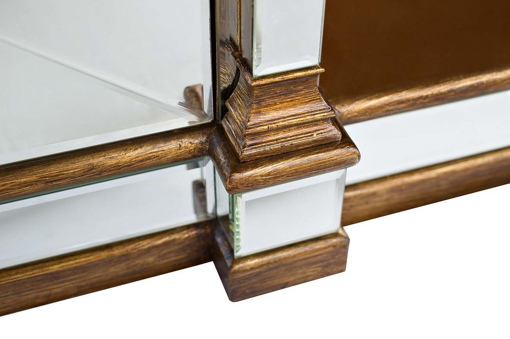 Тумба под телевизор зеркальная