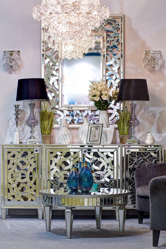 Лампа настольная